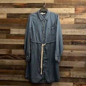 Love stitch chambray dress